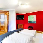 Qube Hotel Bergheim